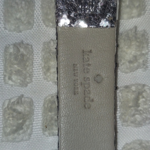 Kate's Spade NWT Live Colorfully Watch Set Rhinestones Bezel MOP Face 2 bands - Picture 13 of 16